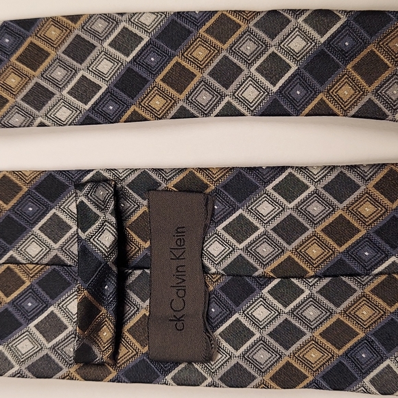 CK Calvin Klein Neck Tie - Picture 3 of 7